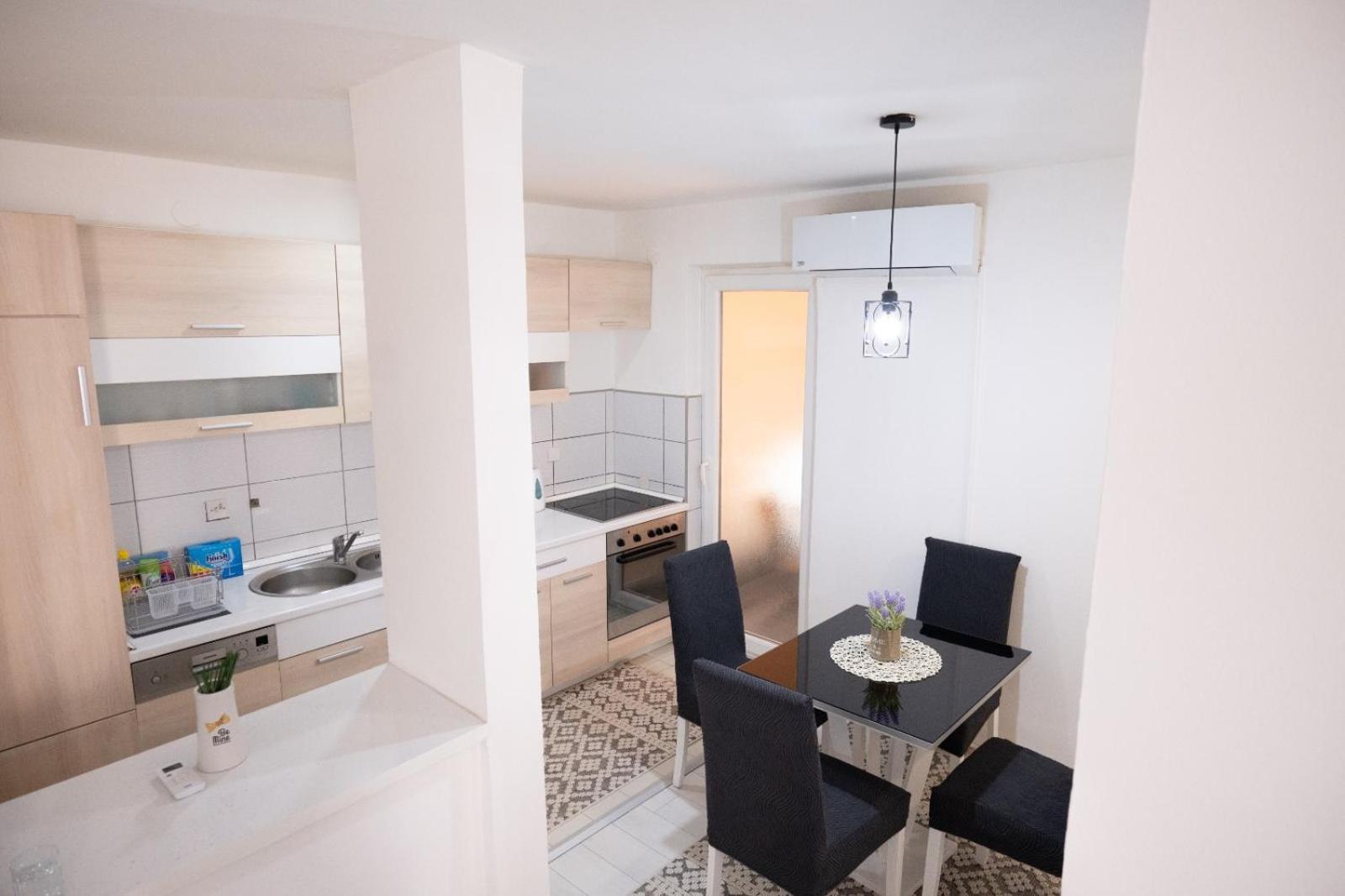 Grandeur Home Apartment Mostar - Free Parking Exterior photo