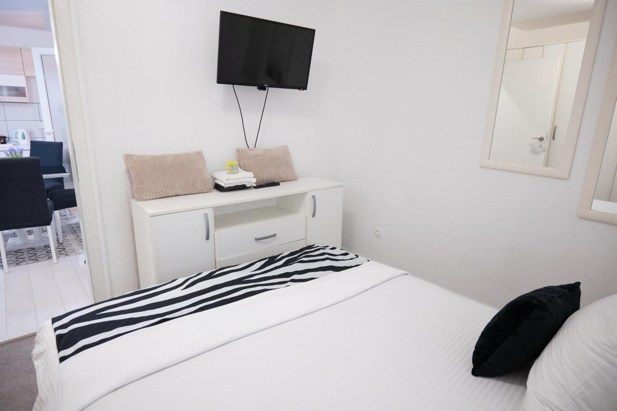 Grandeur Home Apartment Mostar - Free Parking Exterior photo